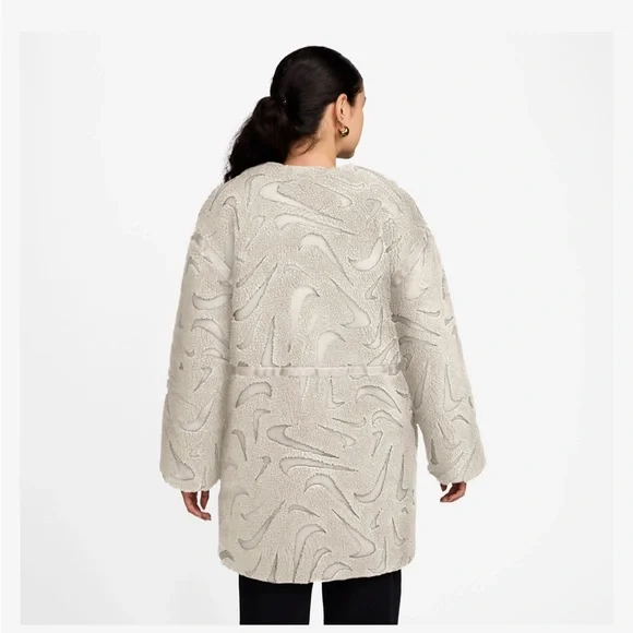 Nike Therma Fit Sherpa Jacket Coat Women’s SMALL NEW Parka Christmas Holiday - Picture 12 of 12